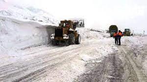 تلاش برای بازگشایی راه ارتباطی ۵۱ روستای لرستان