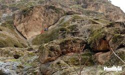 نجات جوان ۳۶ ساله گرفتار در مخملکوه