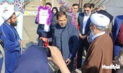 غرس هزاران اصله نهال در کمربند سبز شرق خرم آباد