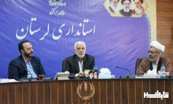 نگاه به اقشار کم بضاعت در راستای خودکفایی و خود اکتفایی باشد