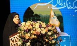 مفاخر اخص مشاهیر هستند