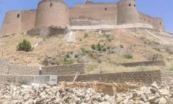 احیای دیوار ۱۰۰۰ ساله دوازده برجی خرم آباد