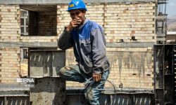 اخراج ۲۹۸ تبعه غیرمجاز از واحدهای تولیدی لرستان