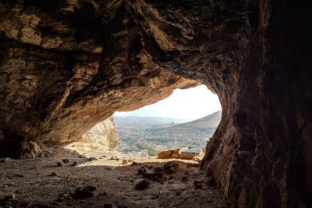 ایجاد راه دسترسی به غار “قمری”