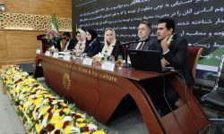 زنان نقشی اساسی در حفظ محیط زیست دارند