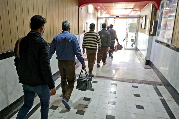 آزادی ۳۰ زندانی در لرستان به مناسبت میلاد پیامبر