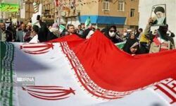 حضور مردم در راهپیمایی ها نشانه ولایت مداری و دشمن شناسی