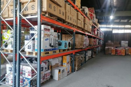 بازگشت ۳۵ میلیارد تومان کالا به چرخه اقتصادی لرستان