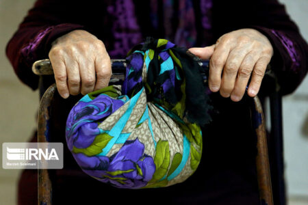 وقتی گهواره‌ها خالی و صف سالمندان طولانی می‌شود