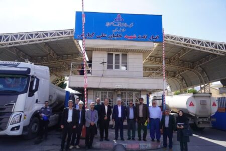 بازدید مدیرعامل شرکت ملی پخش فرآورده های نفتی ایران از منطقه لرستان