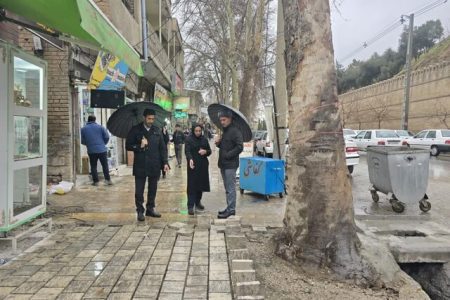 اتمام عملیات کف‌سازی پیاده‌رو خیابان دوازده‌برجی خرم‌آباد