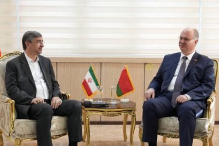 طبیعت چشم‌نواز لرستان جذابیت زیادی برای گردشگران بلاروس دارد