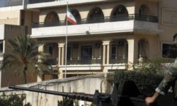 سفارت ایران در لبنان : اخراج مسافران ایرانی شایعه و بیاساس است