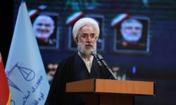 اتباع غیر مجاز هر چه زودتر خاک ایران را ترک کنند