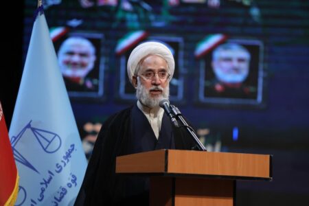 اتباع غیر مجاز هر چه زودتر خاک ایران را ترک کنند