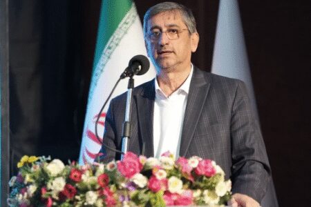 ۳۰ کارگاه در پروژه راه‌آهن لرستان فعال است