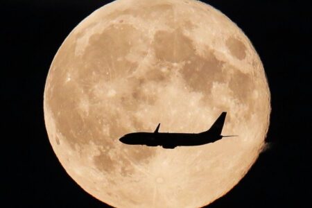 تمدید لغو پروازها در شمال، جنوب و غرب کشور تا ساعت ۱۴ چهارشنبه