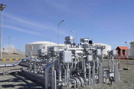 راه اندازی خط ۳۰ اینچ نفت خام ترش در لرستان