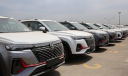 مخالفت مجدد شورای رقابت به عرضه خودرو در بورس