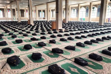 توزیع ۴۵ هزار بسته نوشتافزار بین دانشآموزان نیازمند لرستان