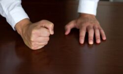 چرا زود عصبانی میشویم!