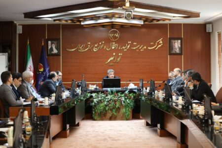 گسترش همکاری توانیر و ایرانترانسفو برای ارتقای فناوری و تأمین ترانسفورماتورهای اوج بار ۱۴۰۵