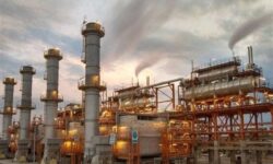 مدیریت مصرف برق صنایع؛ از تعرفه های تفکیک شده تا فروش مازاد در بورس