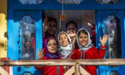 ویژگی‌های کلیدی دختران شاد؛ چگونه به موفقیت برسیم