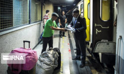 رشد ۳ درصدی مسافران ریلی در نیمه نخست ۱۴۰۴