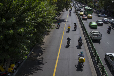 کمتر از یک سوم موتورسوارهای ایرانی‌ از کلاه ایمنی استفاده می‌کنند