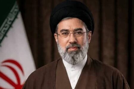 متن کامل نخستین پیام حضرت آیت الله سید مجتبی خامنه ای رهبر معظم انقلاب اسلامی