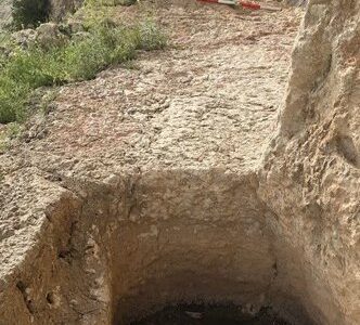 شناسایی یک مجموعه دست‌کند صخره‌ای در کوهدشت