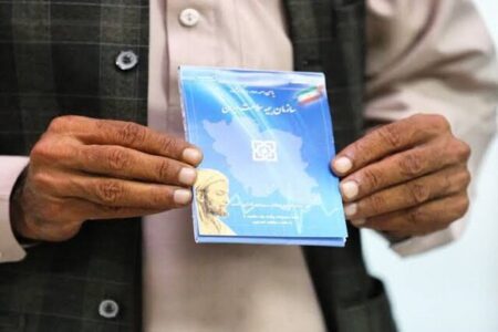 پوشش رایگان بیمه سلامت برای دهک‌های اول تا پنجم در لرستان