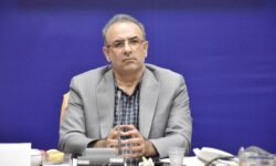 معاون بهداشت و درمان بنیاد شهید لرستان پزشک نمونه سال ۱۴۰۵ شد