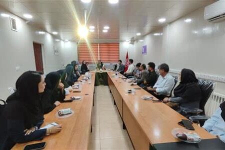 نشست تبیینی جایزه ملی کیفیت ایران با حضور مسئولان کنترل کیفیت واحدهای تولیدی