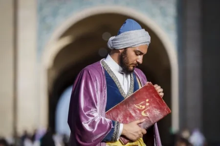 حافظ؛ همراه ایرانیان در شادی‌ها و دلتنگی‌ها